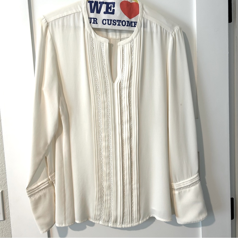Banana Republic Ecru Blouse L
